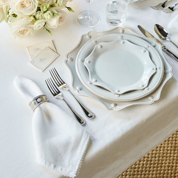 Berry Scallop 60" x 120" Tablecloth - White