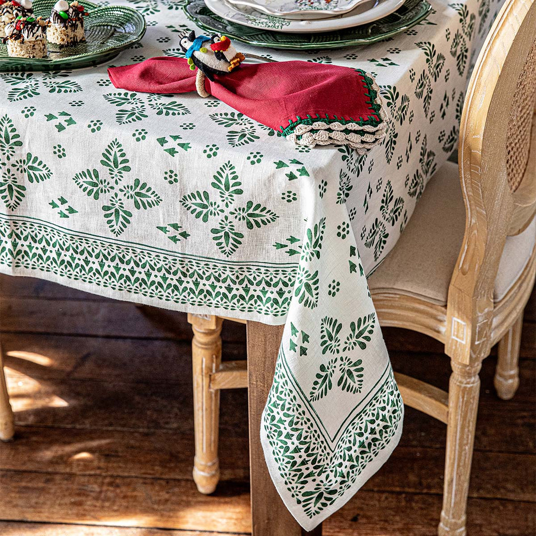 Iberian Border 60" x 120" Tablecloth - Evergreen