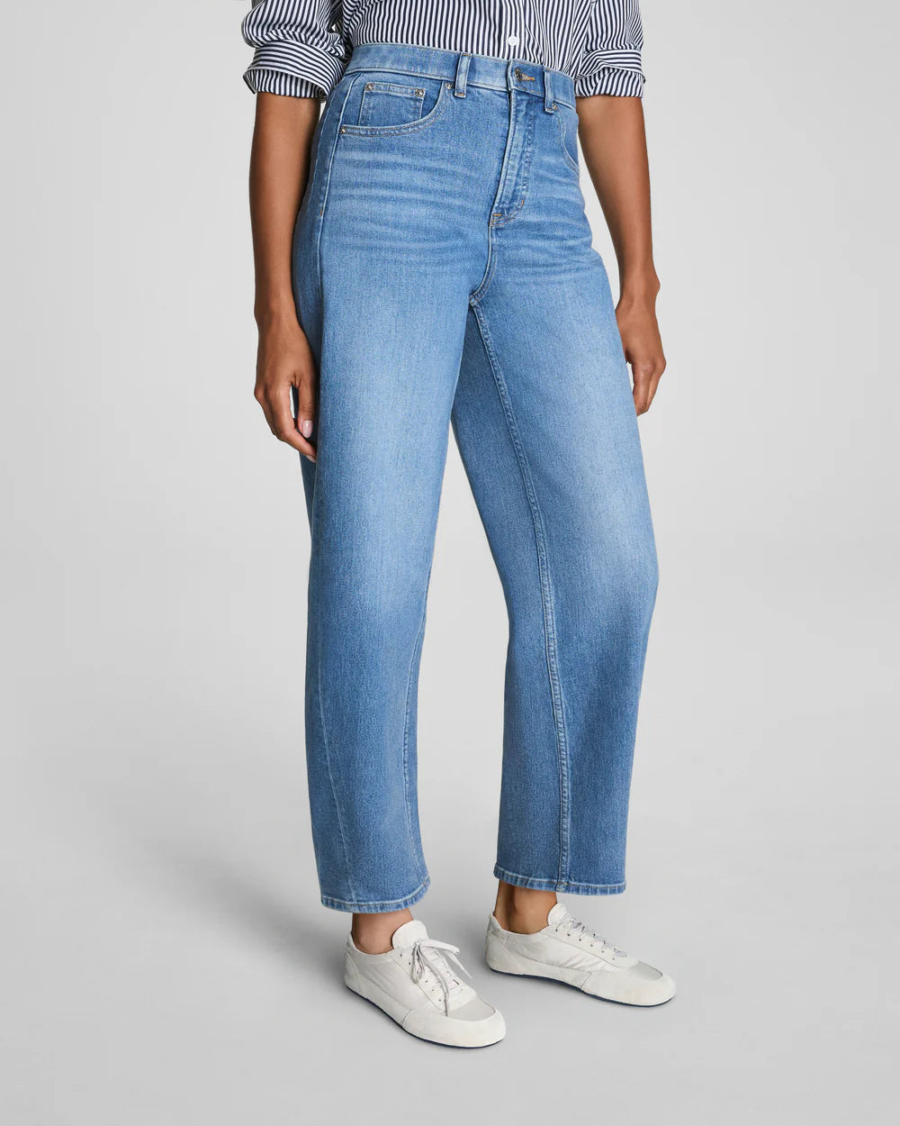 SPANXshape® Authentic 360 Barrel Leg Jeans (Elysian)