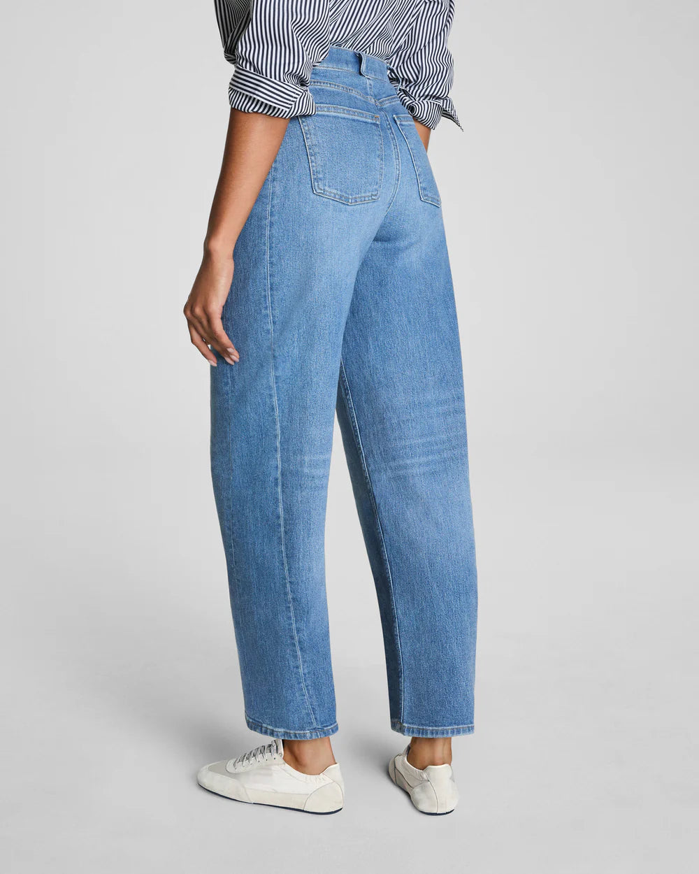 SPANXshape® Authentic 360 Barrel Leg Jeans (Elysian)