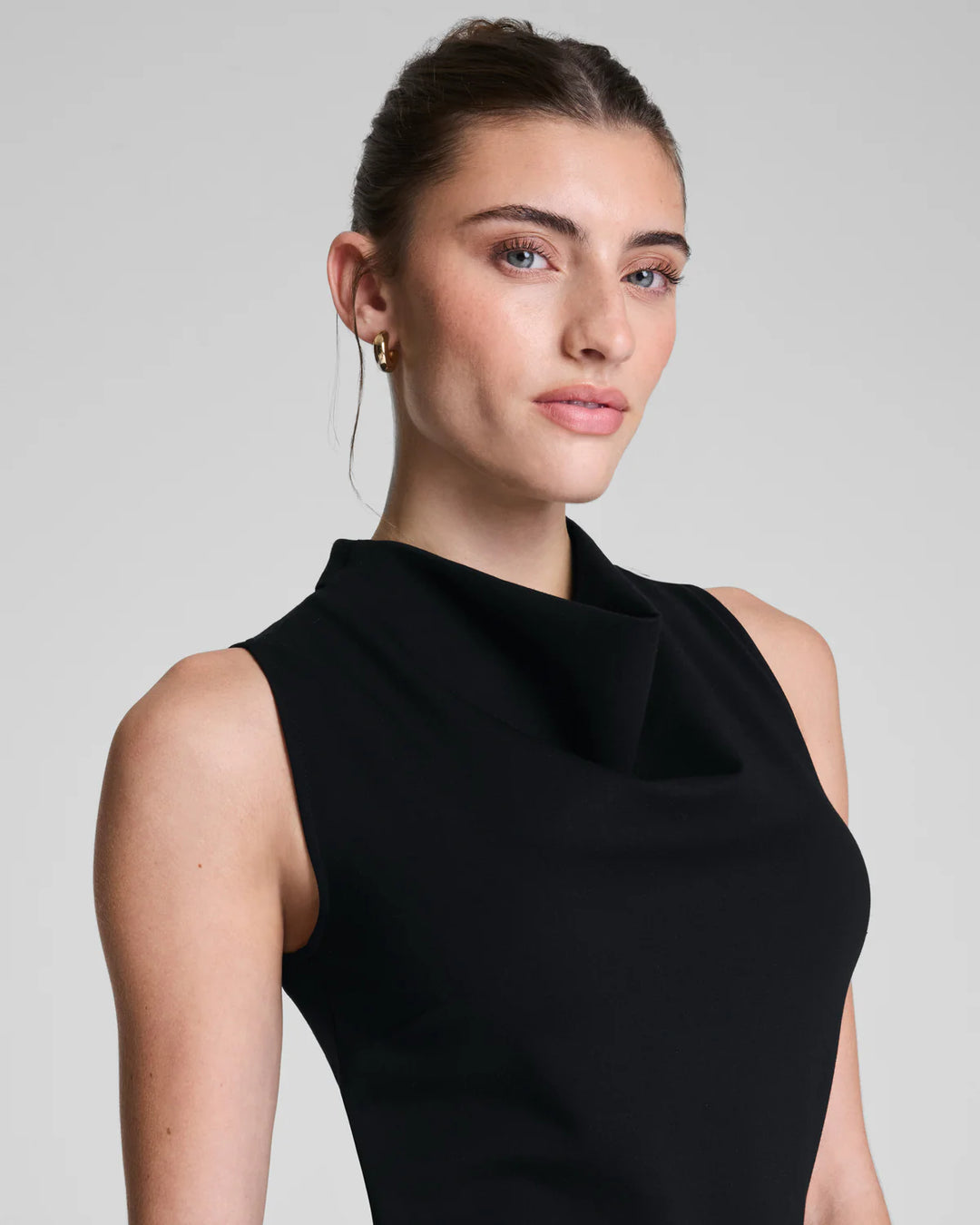 Ponte Sleeveless Midi Dress (classic black)
