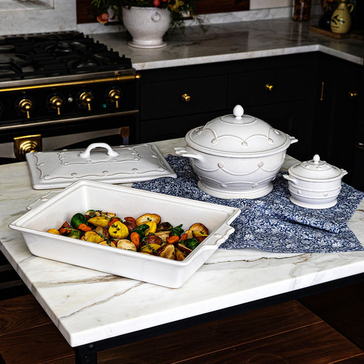 Berry & Thread 13" Rectangular Baker with Lid - Whitewash