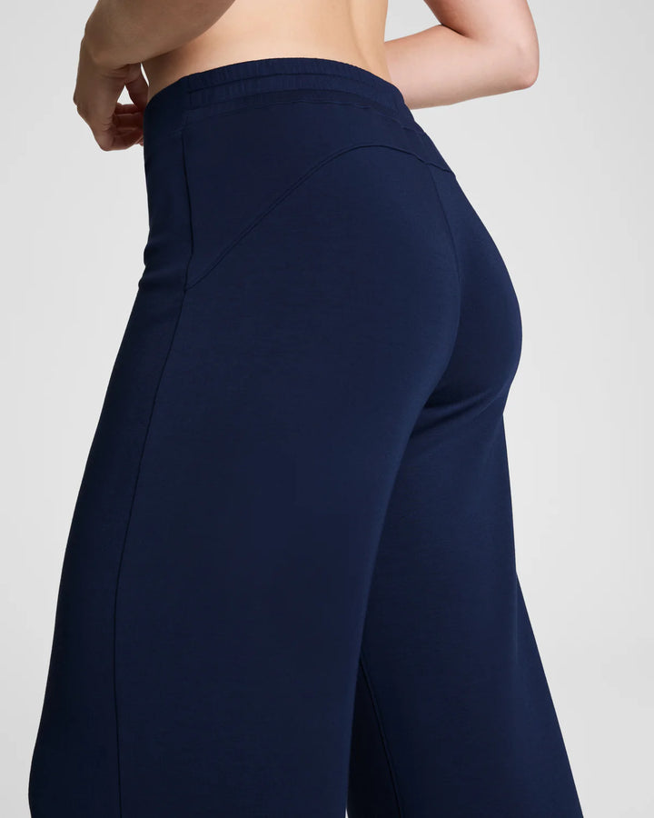 Spanx® Airessentials Wide Leg Pant (Timeless Navy)