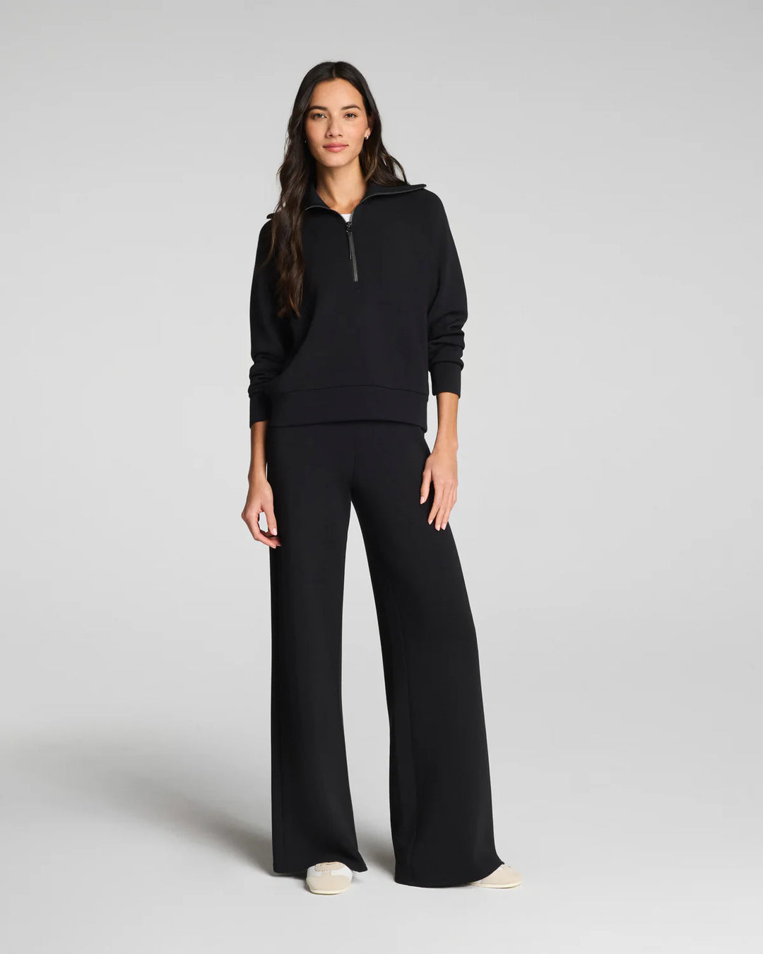 Spanx® Airessentials Wide Leg Pant (Very Black)