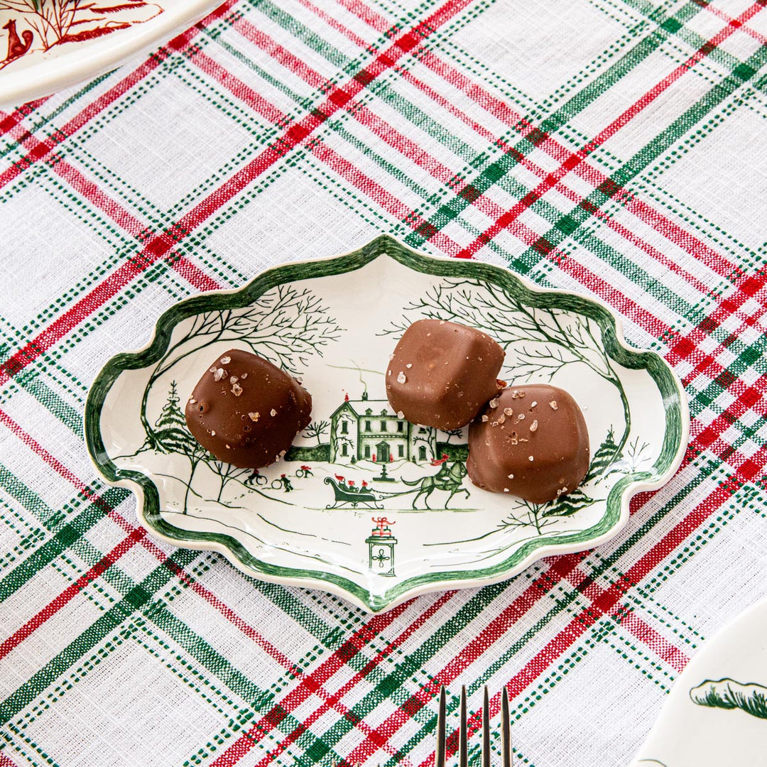 Country Estate Winter Frolic 7" Tray- Evergreen