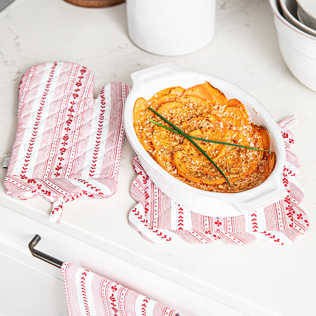 Villa Stripe Oven Mitt and Pot Holder Set/2pc - Ruby