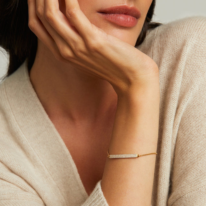 Petit Pavé Bar Chain Bracelet