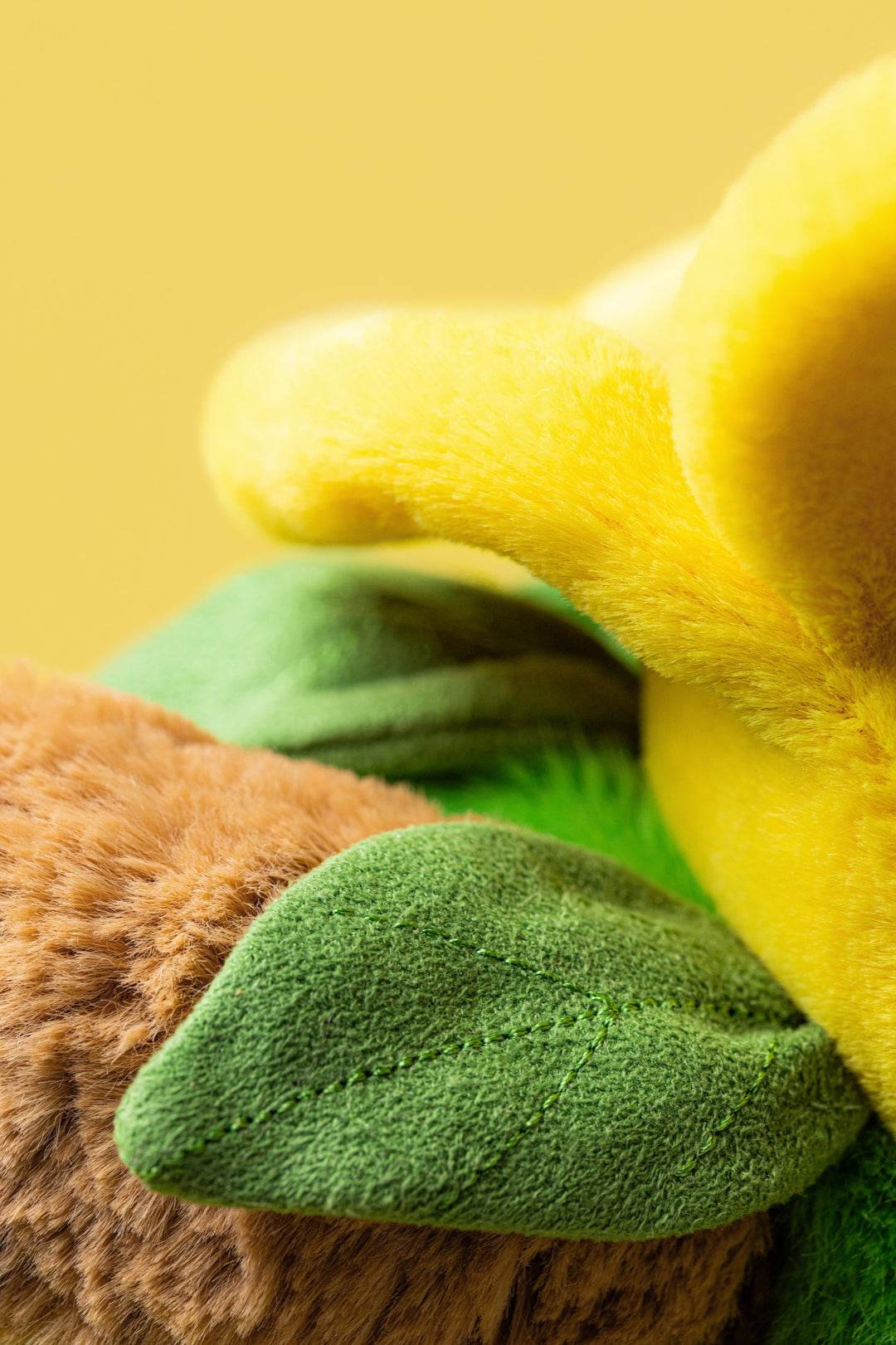 Bartholomew Bear Daffodil Outfit