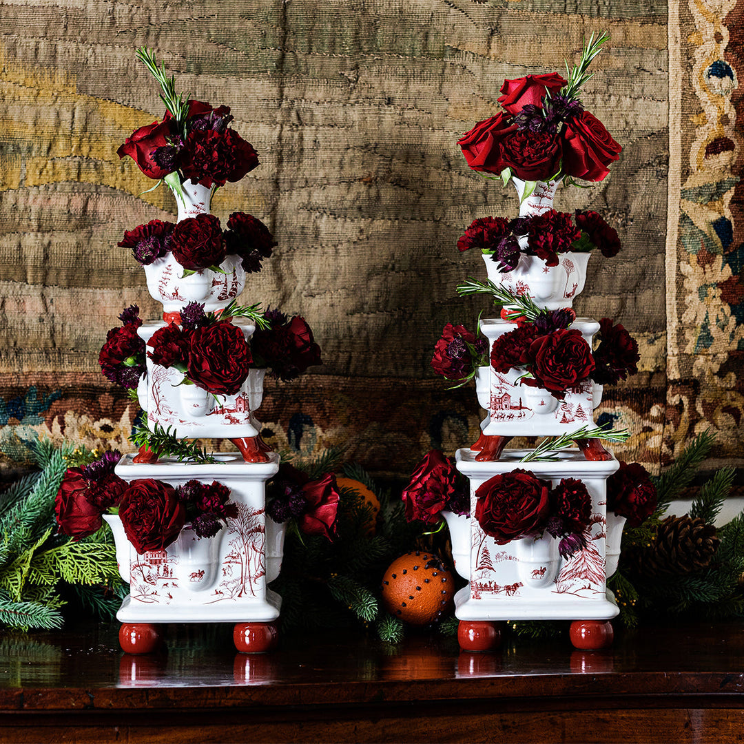 Country Estate Winter Frolic Tulipiere