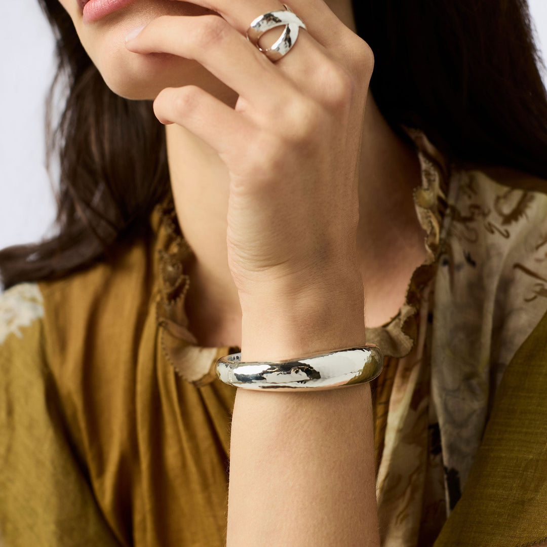 Catalina Demi Hinge Bangle