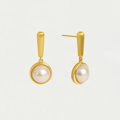 Catalina Droplet Earrings - Gold / Pearl