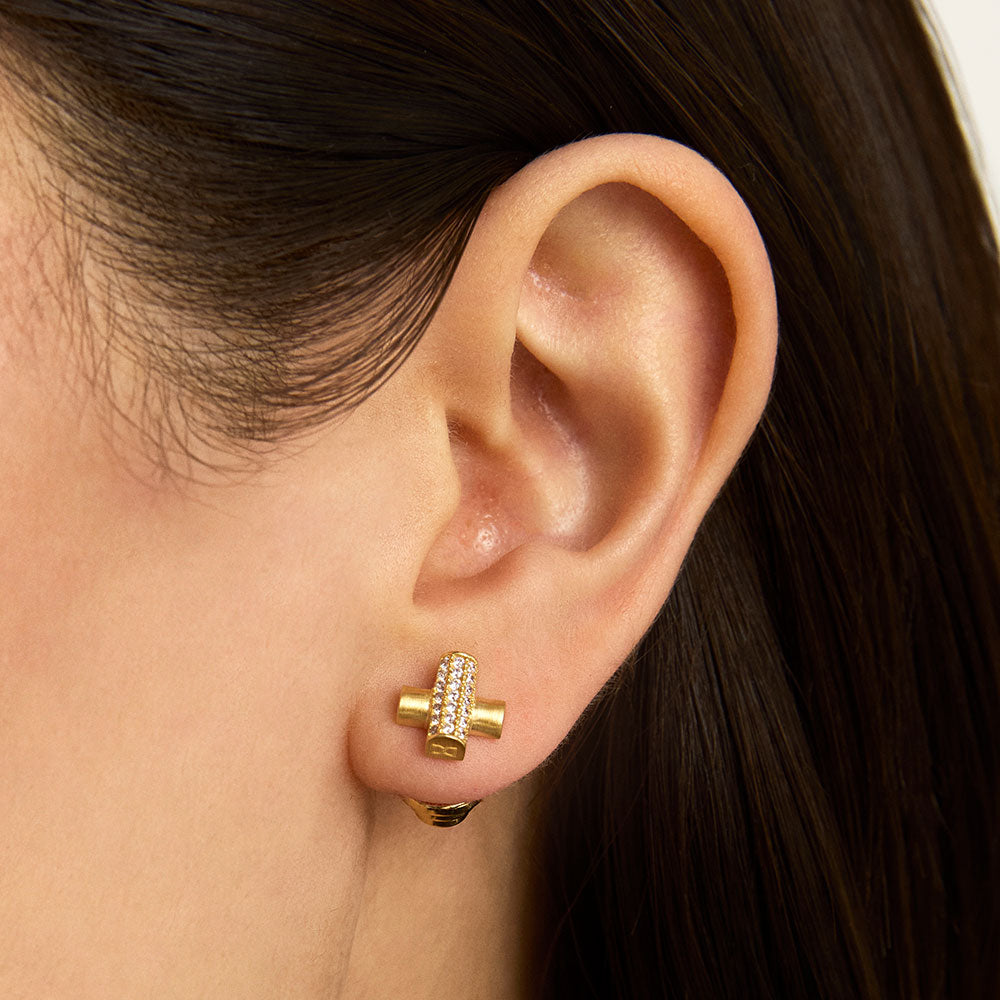 Juliette Pavé Studs