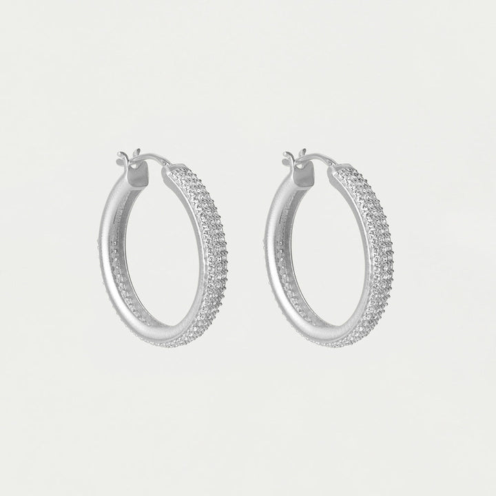 Giselle Pavé Hoops