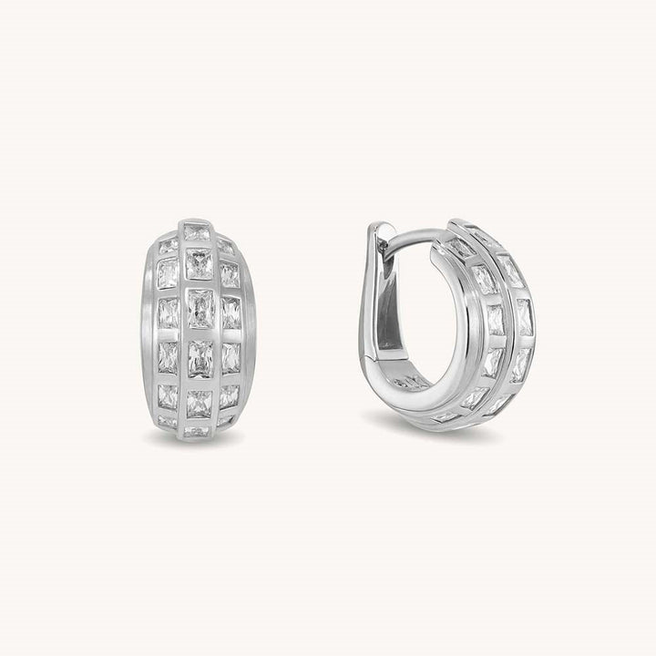 Gia Huggie Hoops