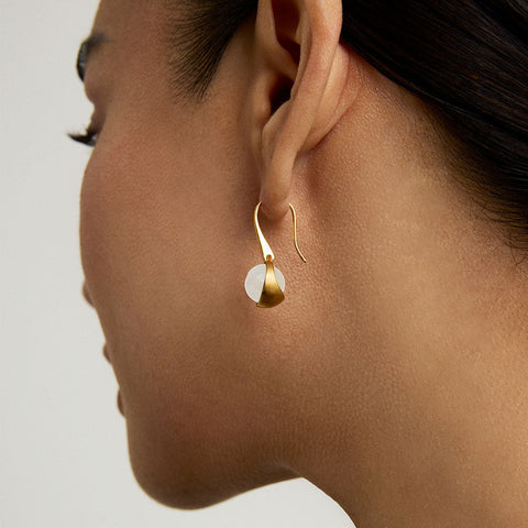 Ipanema Droplet Earrings - Gold / Rainbow Moonstone