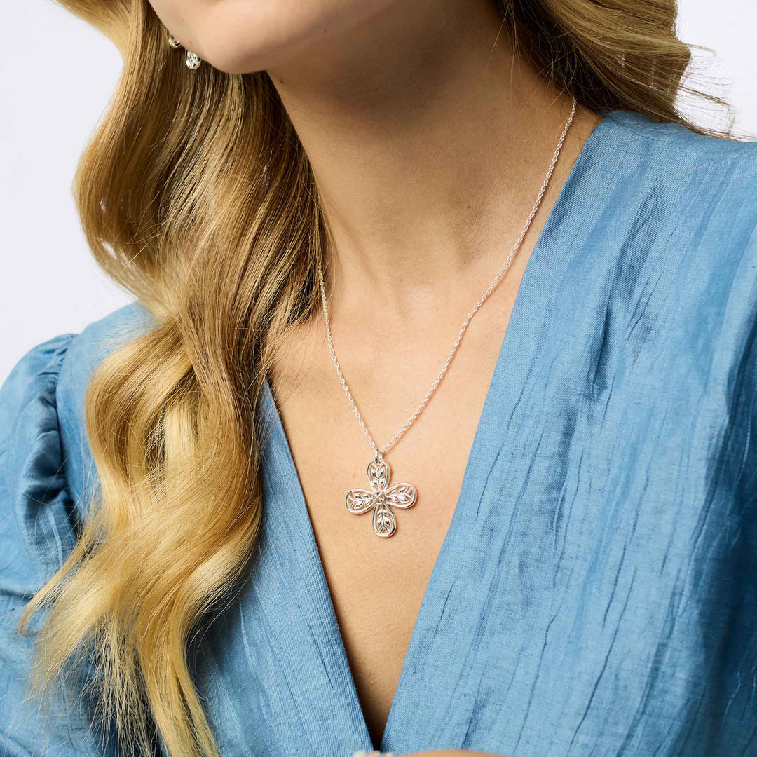 Justine Necklace