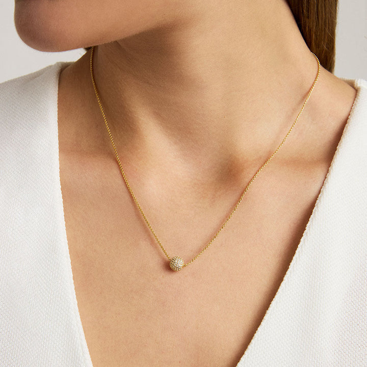 Giselle Pavé Pendant