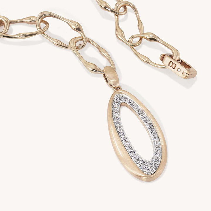 Charlotte Collar