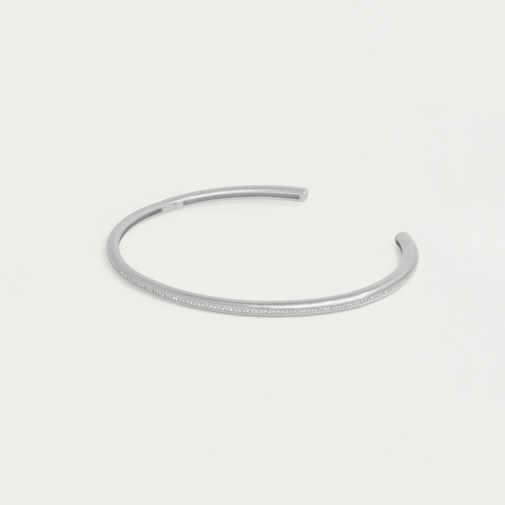 Colette Pavé Collar