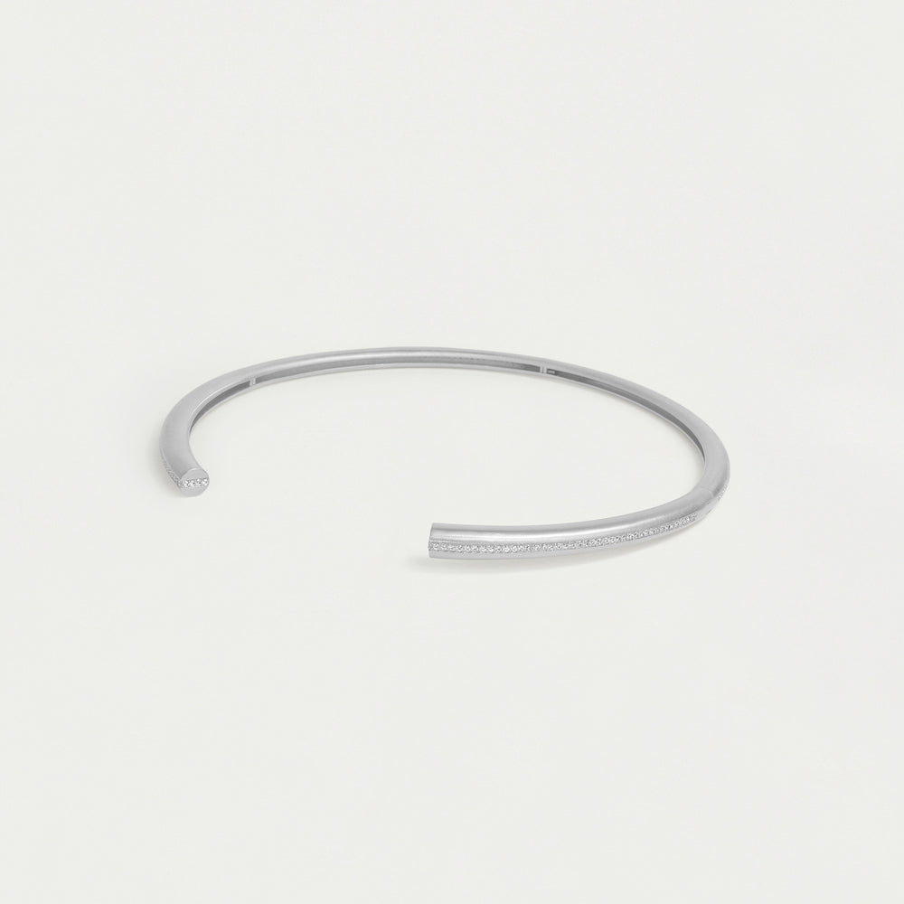 Colette Pavé Collar