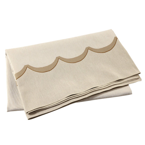 Tavola Natural Scalloped Tablecloth