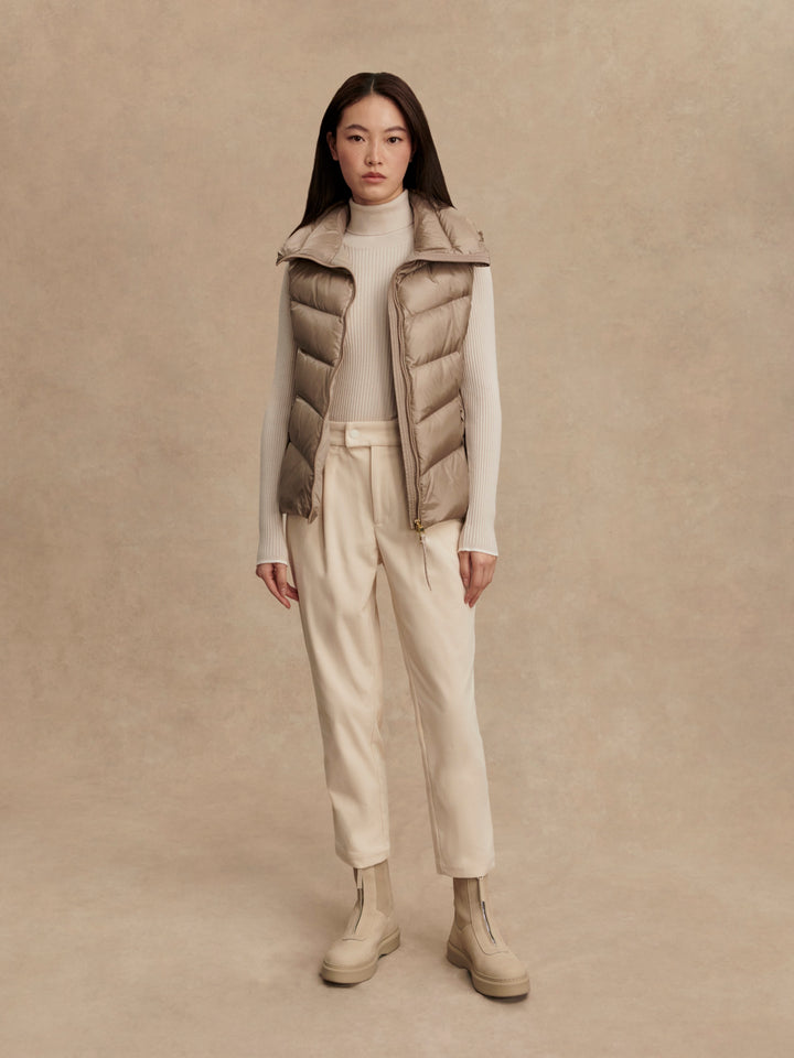 Bextor Lightweight Down Gilet (Simply Taupe)