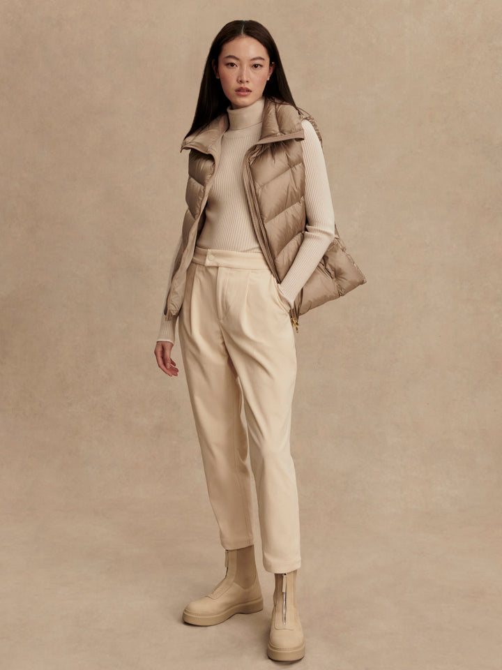 Bextor Lightweight Down Gilet (Simply Taupe)