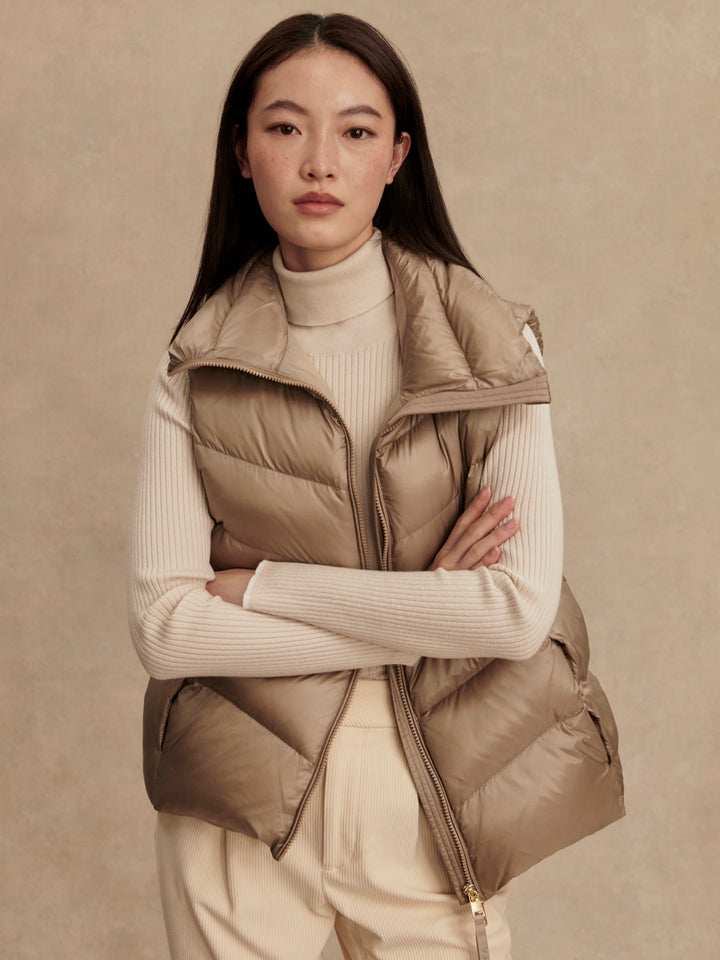 Bextor Lightweight Down Gilet (Simply Taupe)
