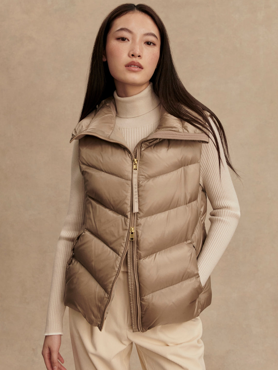 Bextor Lightweight Down Gilet (Simply Taupe)