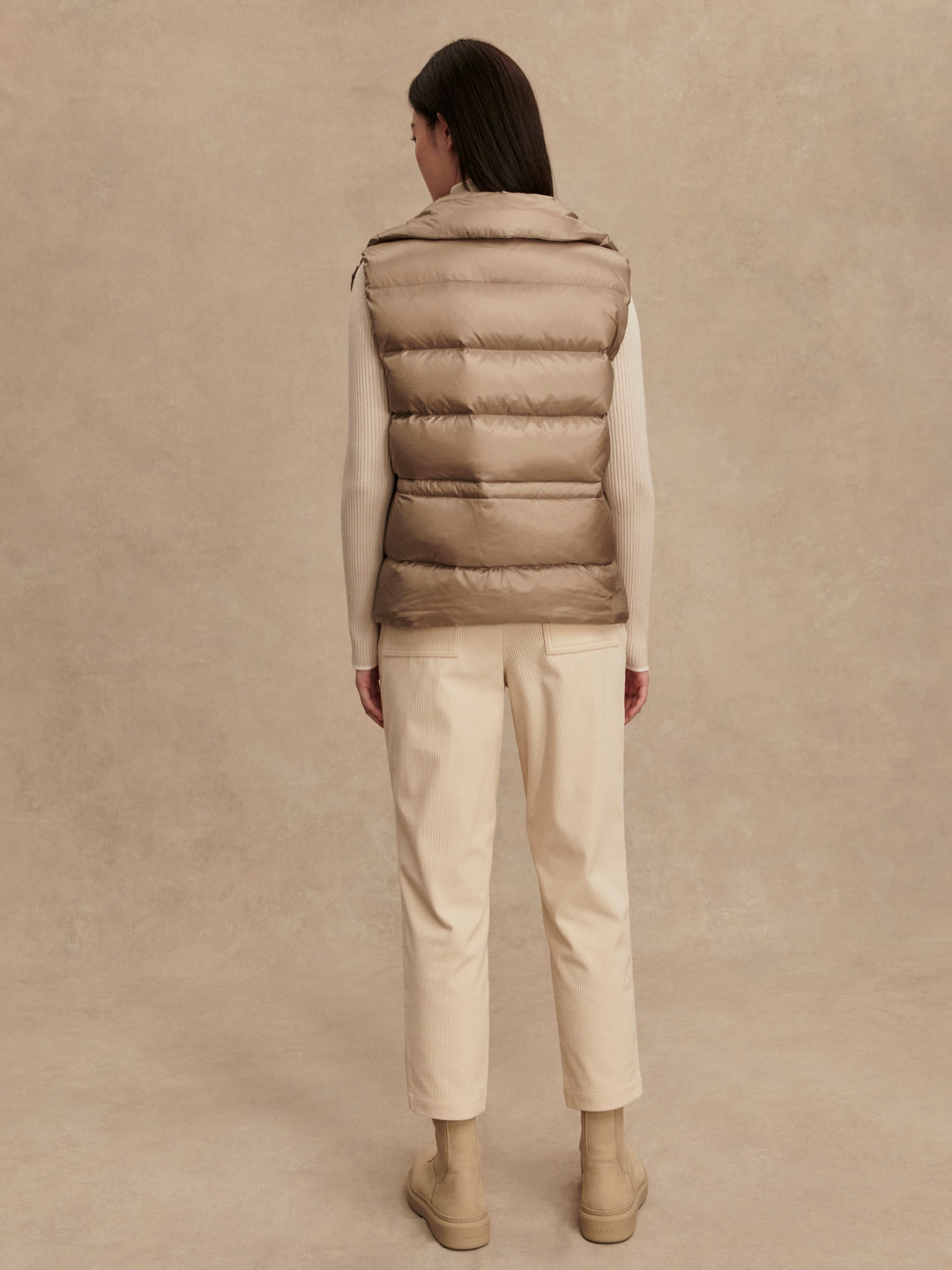 Bextor Lightweight Down Gilet (Simply Taupe)
