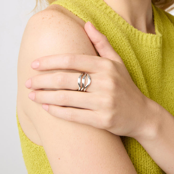 Wave Ring