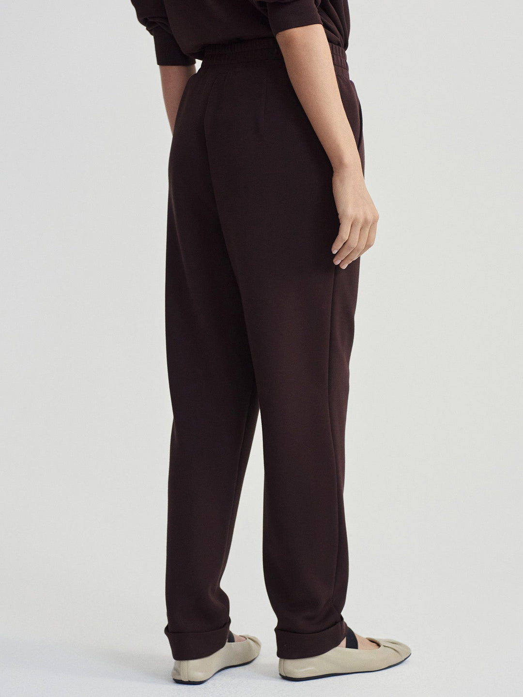The Rolled Cuff Pant 25 (Coffee Bean)