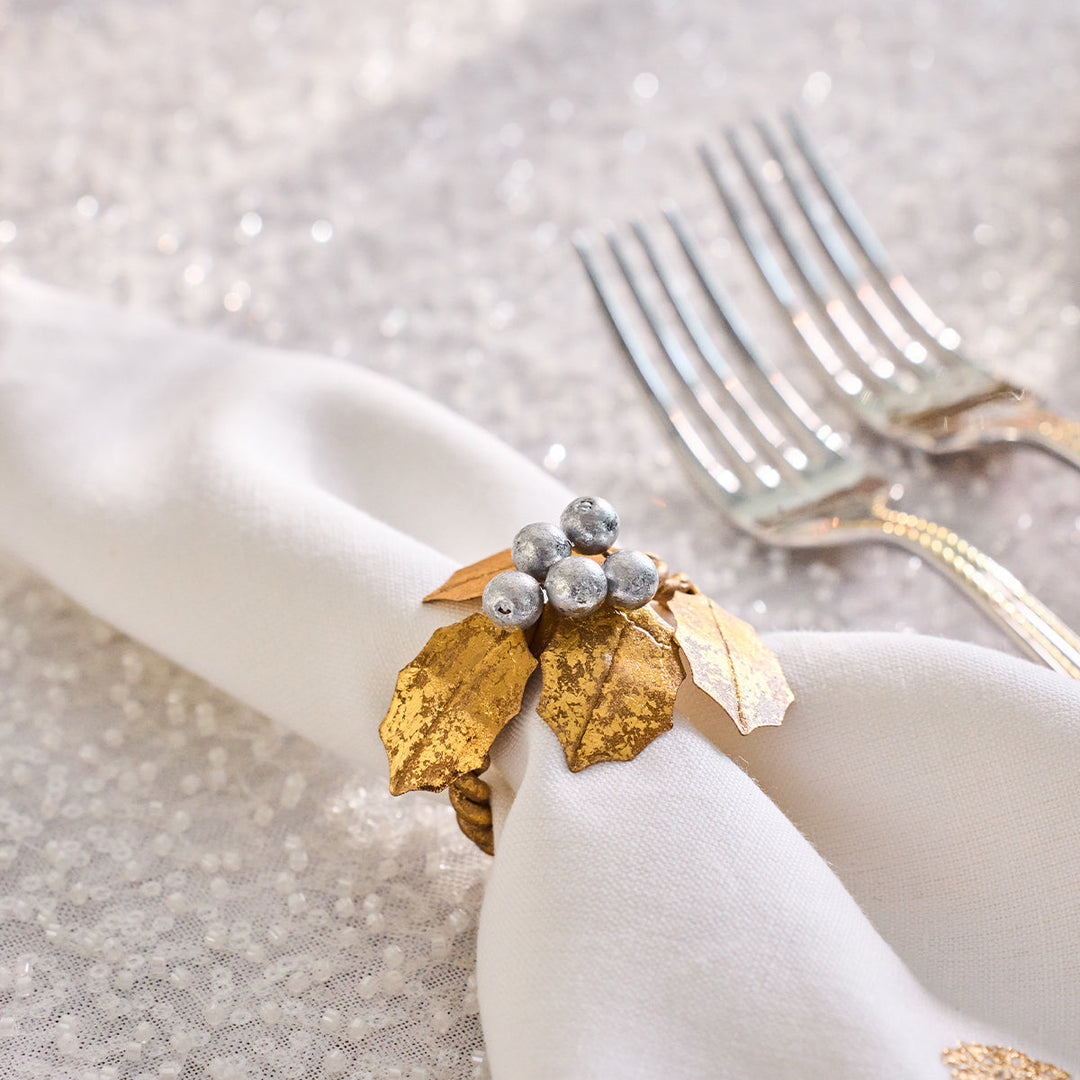 Forest Walk Holly with Berries Napkin Ring Set/4 - Gold/Silver