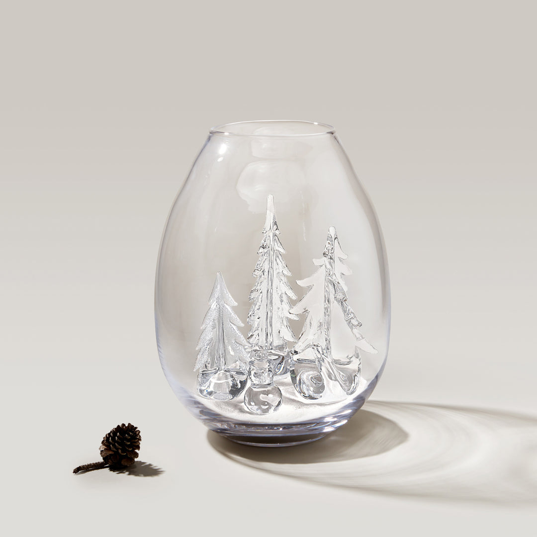 Woodstock Festive Snow Globe