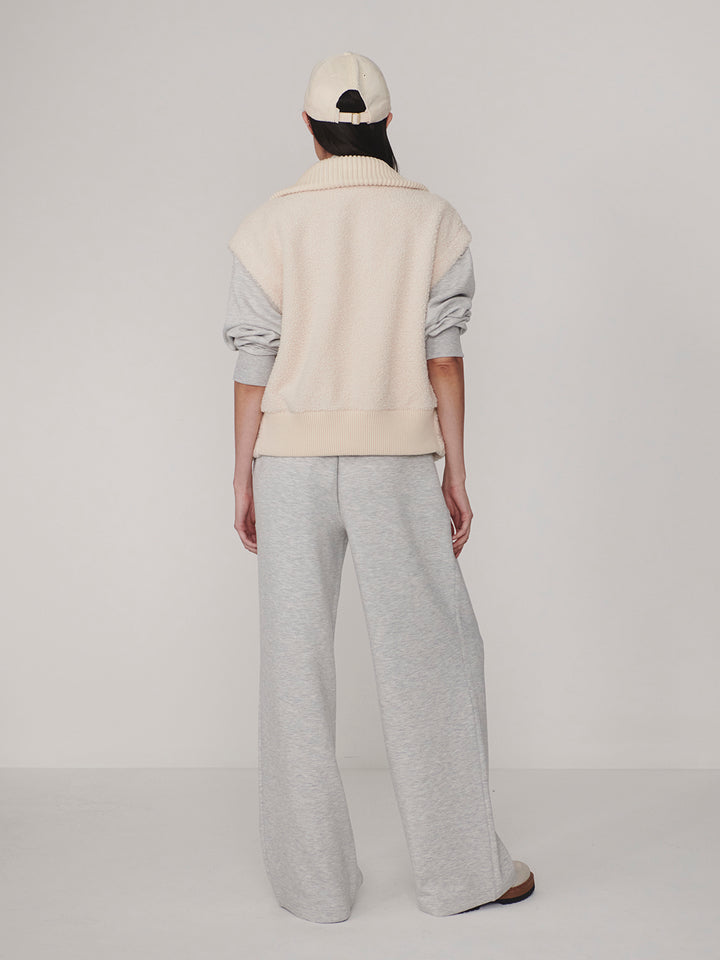 Dominic Sherpa Gilet (Sandshell)