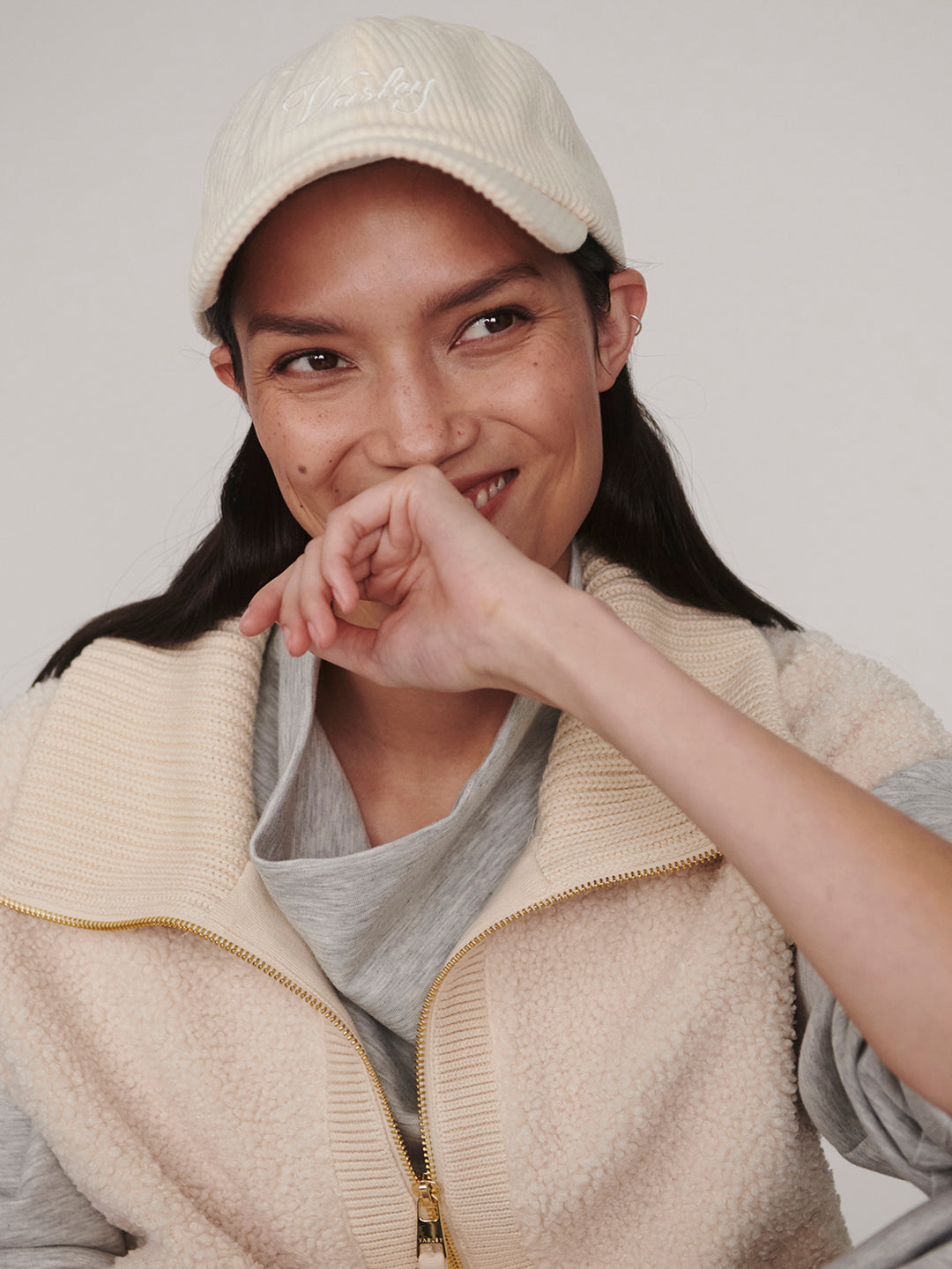 Dominic Sherpa Gilet (Sandshell)