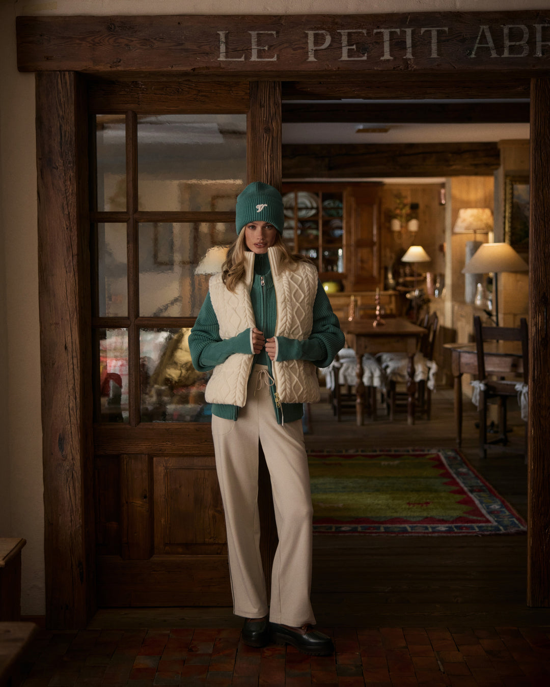 Irina Cable Knit Gilet (Egret)