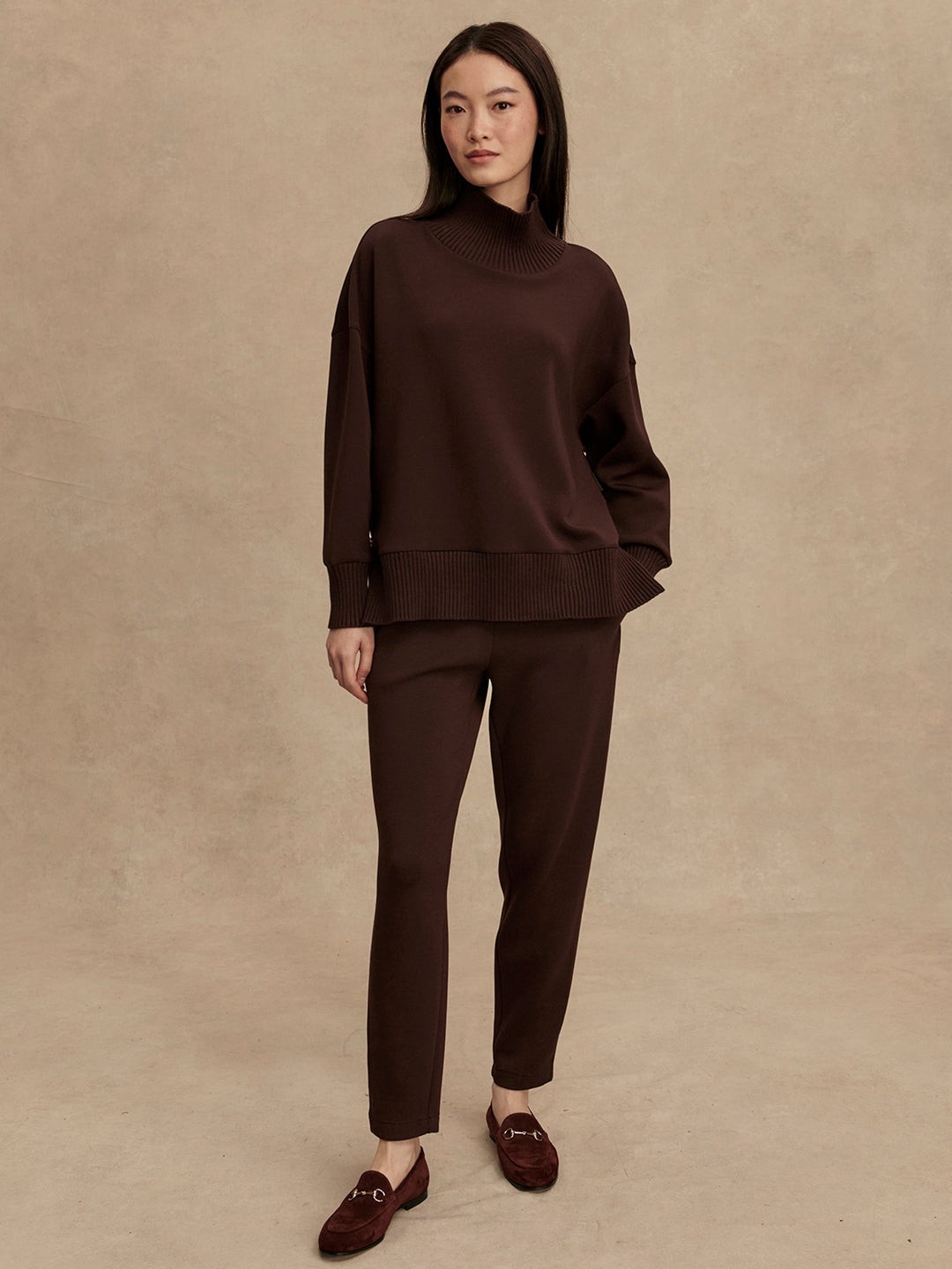 Barker High Neck Sweat (Coffee Bean)