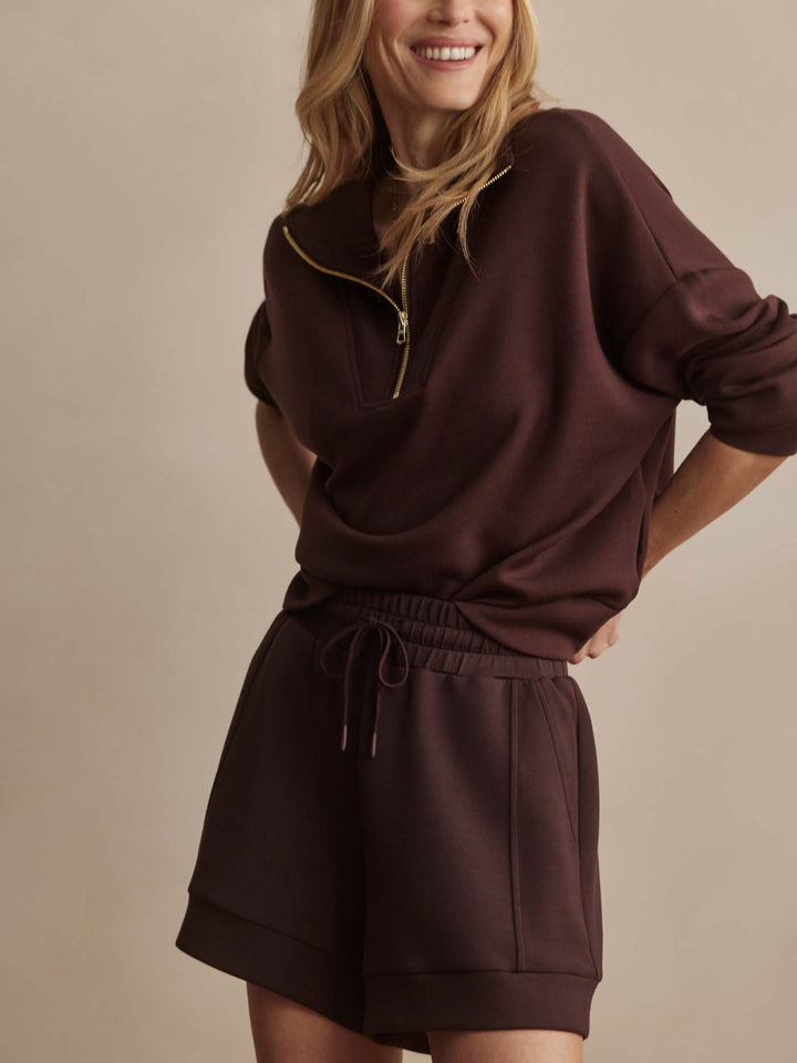 Atrium High Rise Short 4.5 (Coffee Bean)
