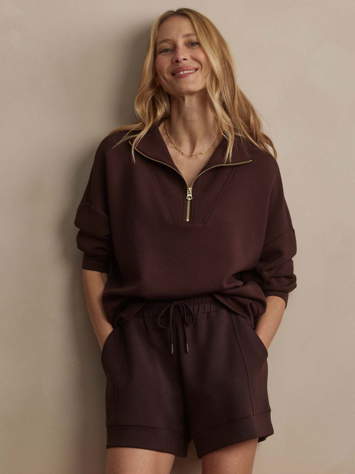 Atrium High Rise Short 4.5 (Coffee Bean)