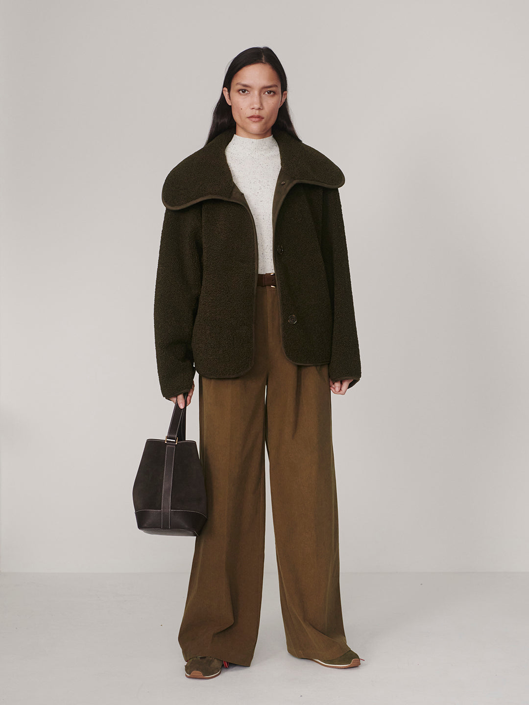 Kellan Short Boxy Jacket (Olive Bark)