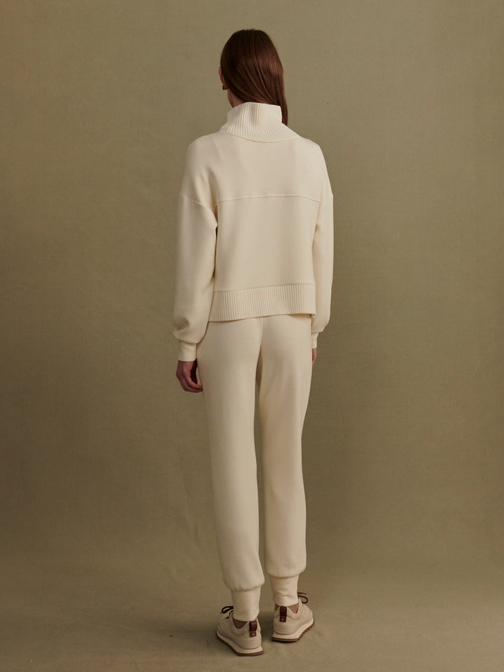 Celia High Neck Crop Sweat (Pristine)