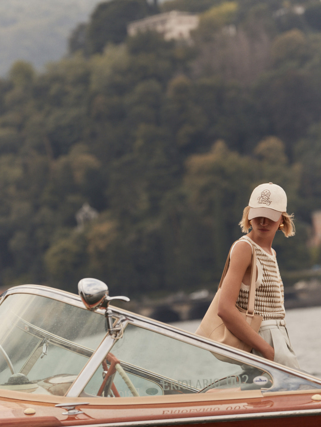 Aura Knit Top (Egret / Golden Olive)