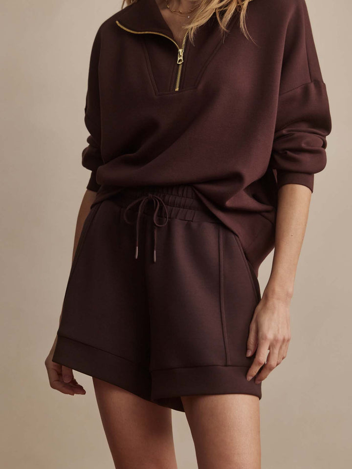Atrium High Rise Short 4.5 (Coffee Bean)