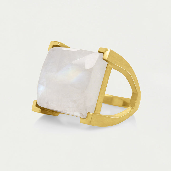 Plaza Ring - Gold / Rainbow Moonstone
