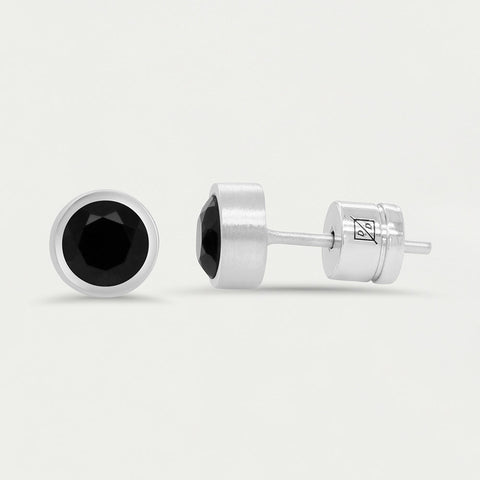 Signature Small Knockout Studs - Silver / Black Onyx