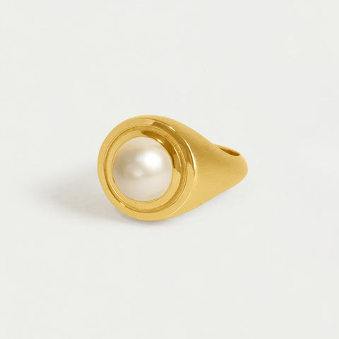 Mini Signet Ring - Gold / Pearl