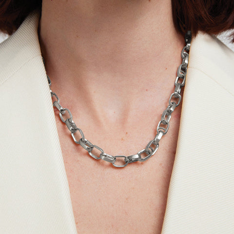 Manhattan Chain Link Statement Necklace - Silver