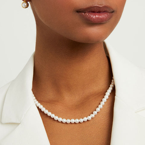 Signature Pearl Necklace - Gold / Pearl