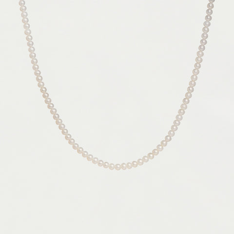 Signature Small Pearl Necklace